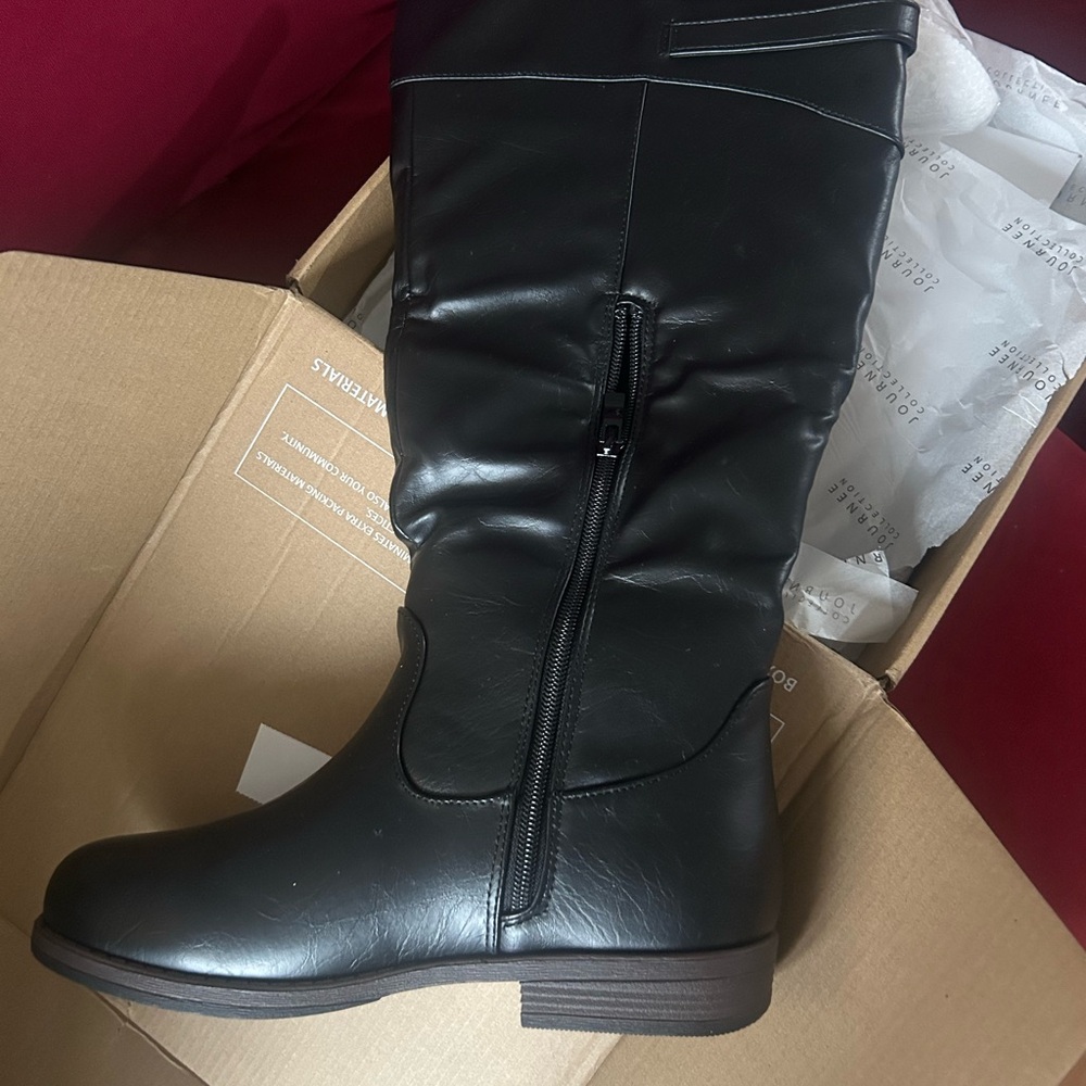 Journee extra wide calf Tori boots size 9 new